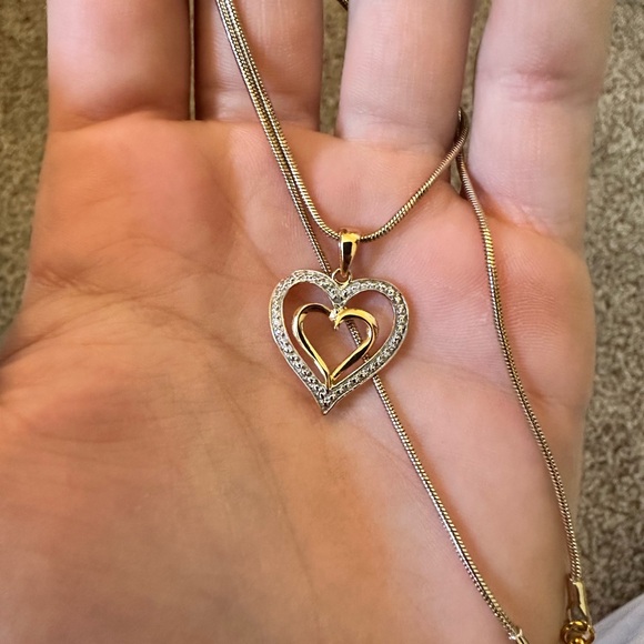 Heart Shaped Diamond & Gold Adjustable Necklace | Size OS - Picture 2 of 5